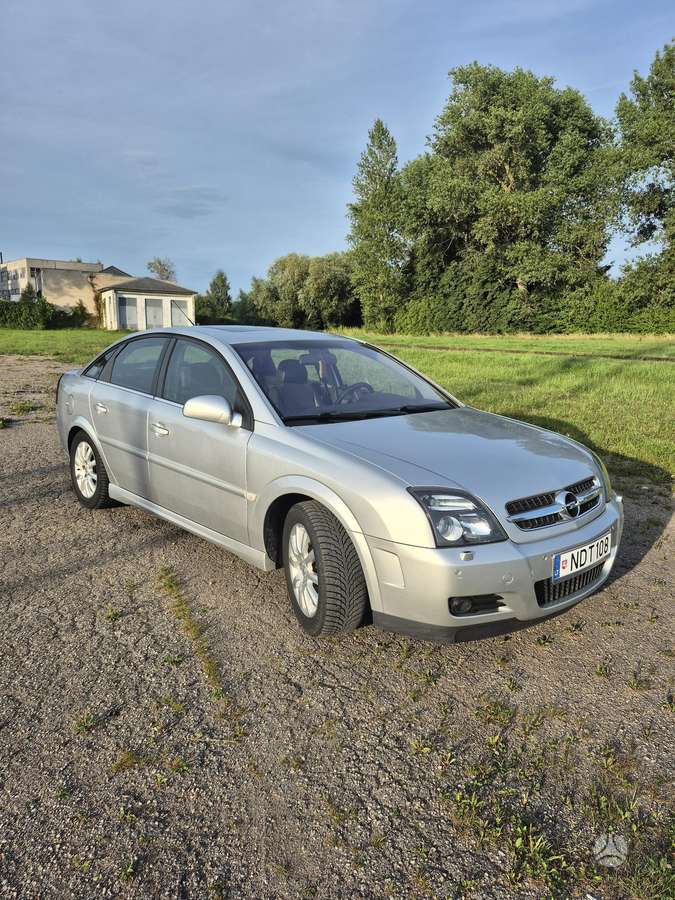 Opel Vectra, 2.2 l., Хэтчбек