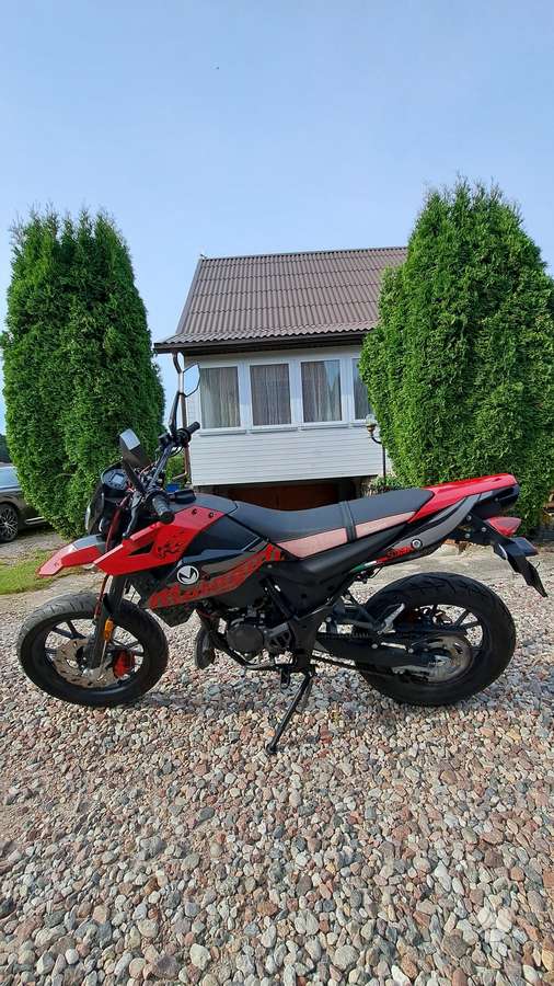 Malaguti XSM 50cc, scooters / mopeds