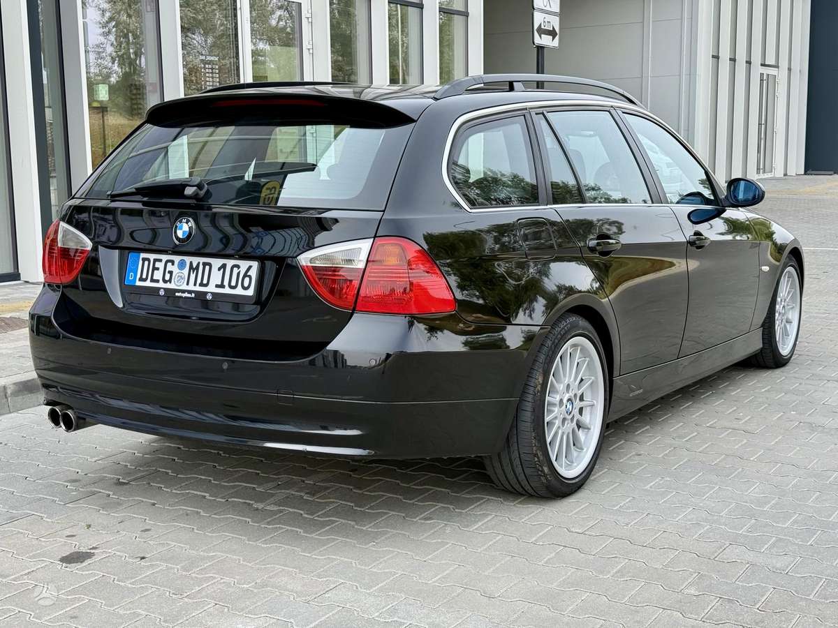 BMW 325, 3.0 l., wagon