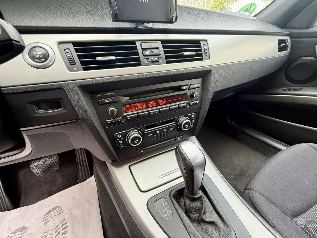 BMW 325, 3.0 l., wagon