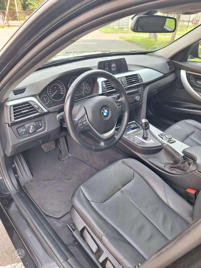 BMW 318, 2.0 l., Универсал