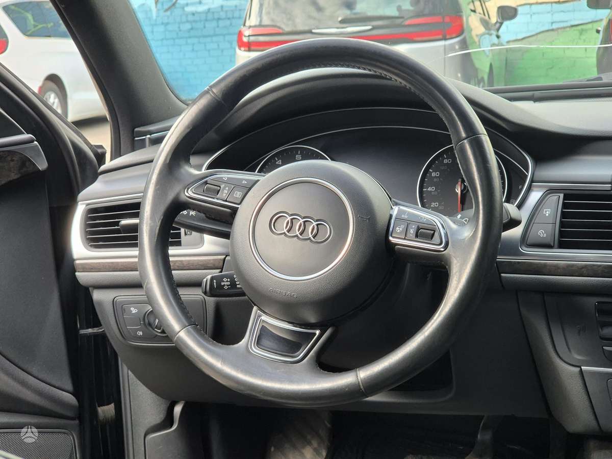 Audi A6, 2.0 l., Седан