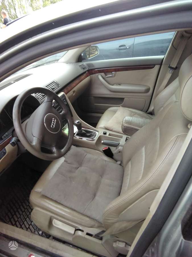 Audi A4, 1.9 l., Седан