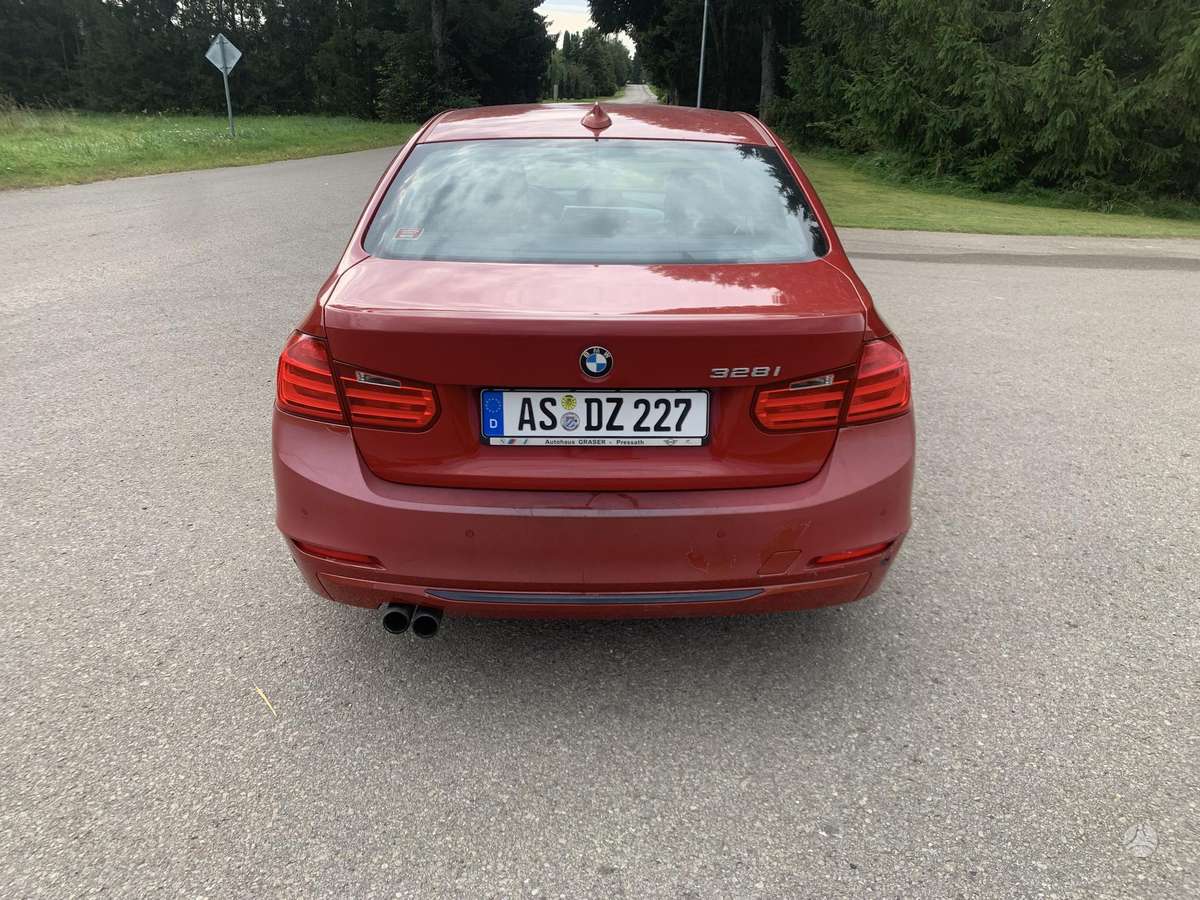 BMW 328, 2.0 l., Седан