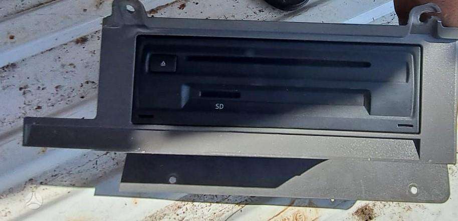 Volkswagen Crafter, cargo vans
