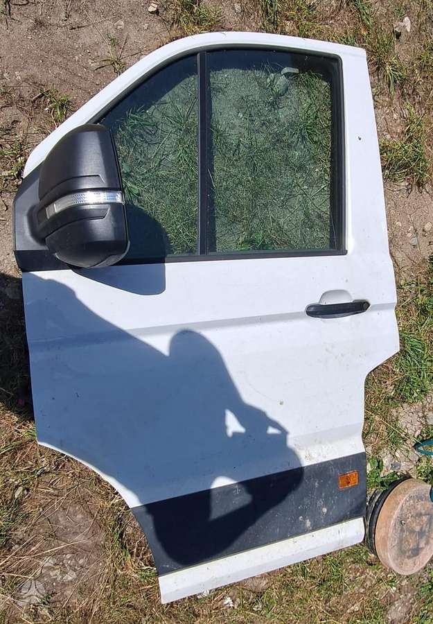 Volkswagen Crafter, cargo vans