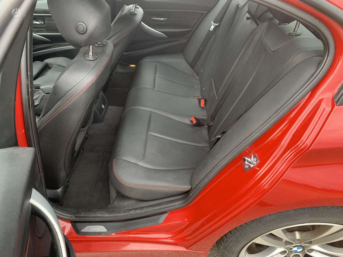 BMW 328, 2.0 l., Седан