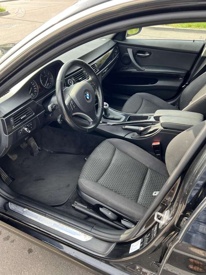 BMW 318, 2.0 l., Универсал