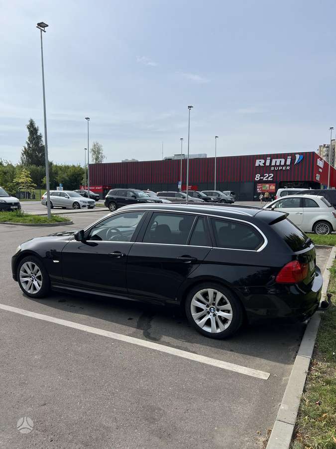 BMW 318, 2.0 l., wagon