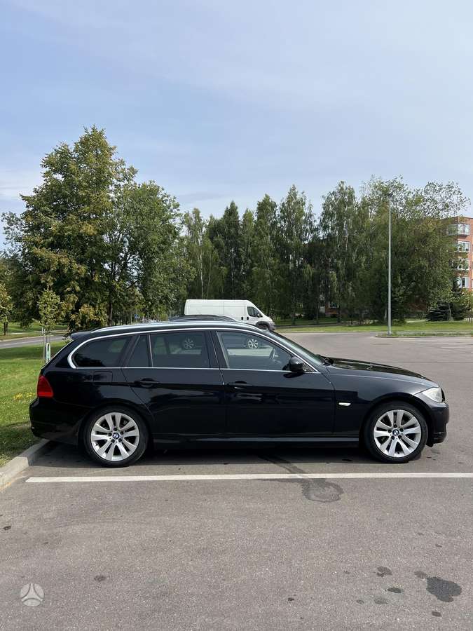 BMW 318, 2.0 l., Универсал