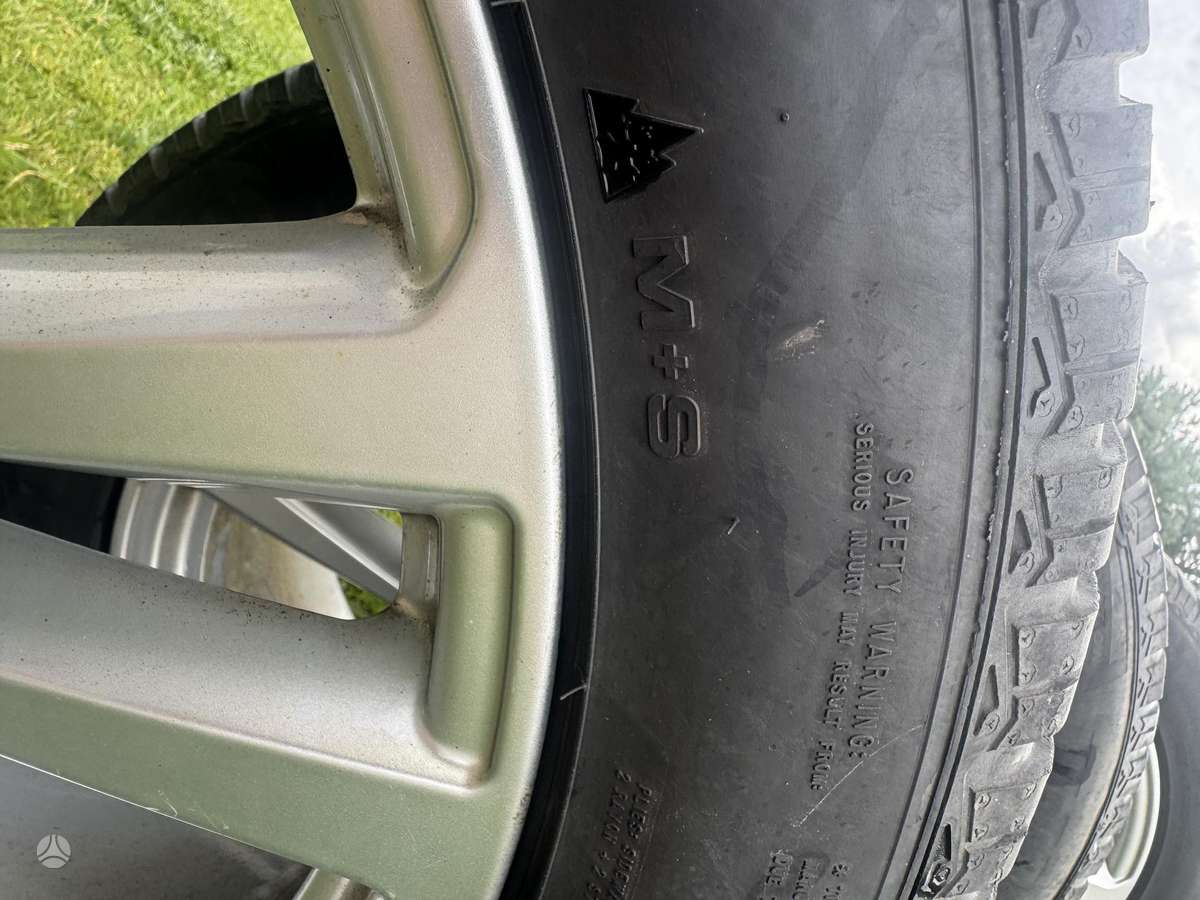 Audi Q7, lengvojo lydinio, R20