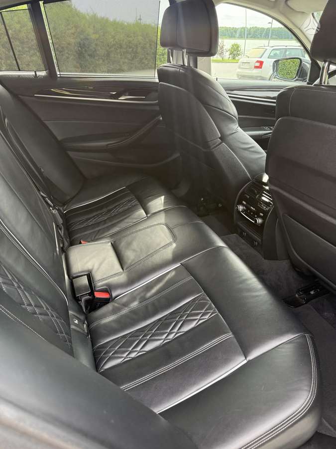 BMW 520, 2.0 l., Седан