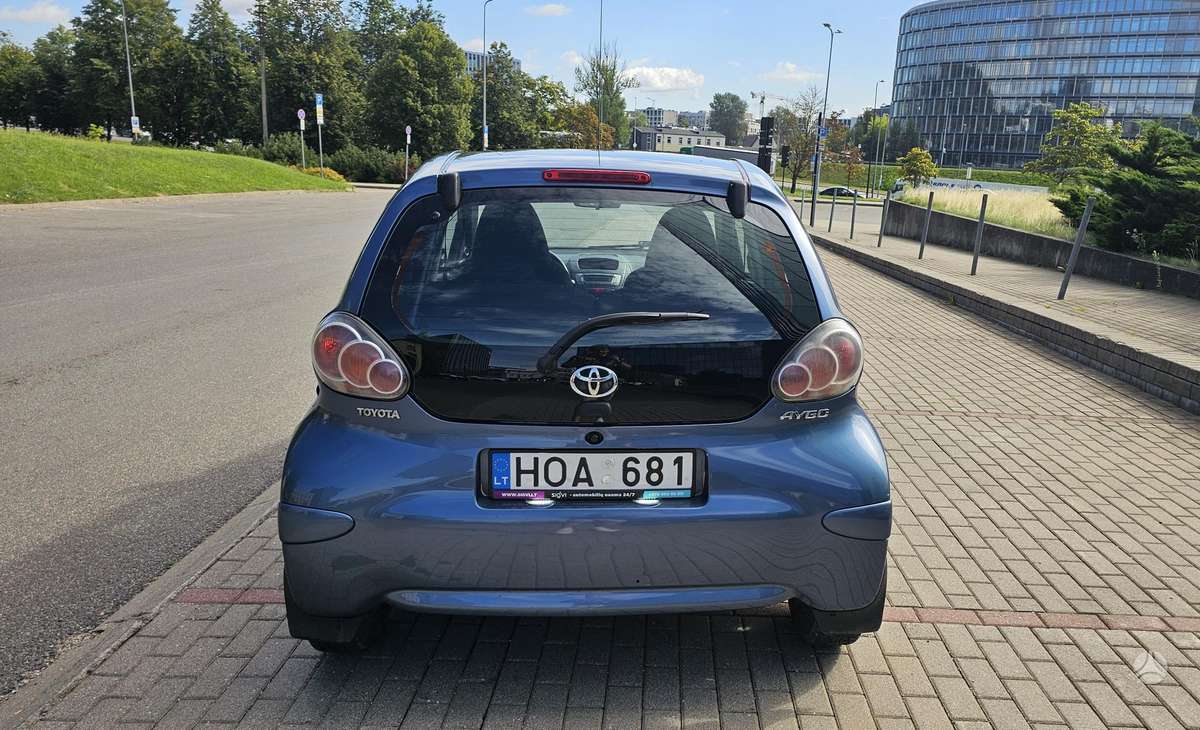 Toyota Aygo, 1.0 l., hatchback