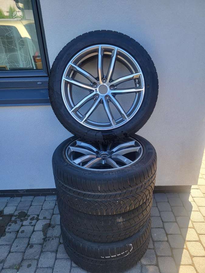 BMW 520, 2.0 l., sedanas