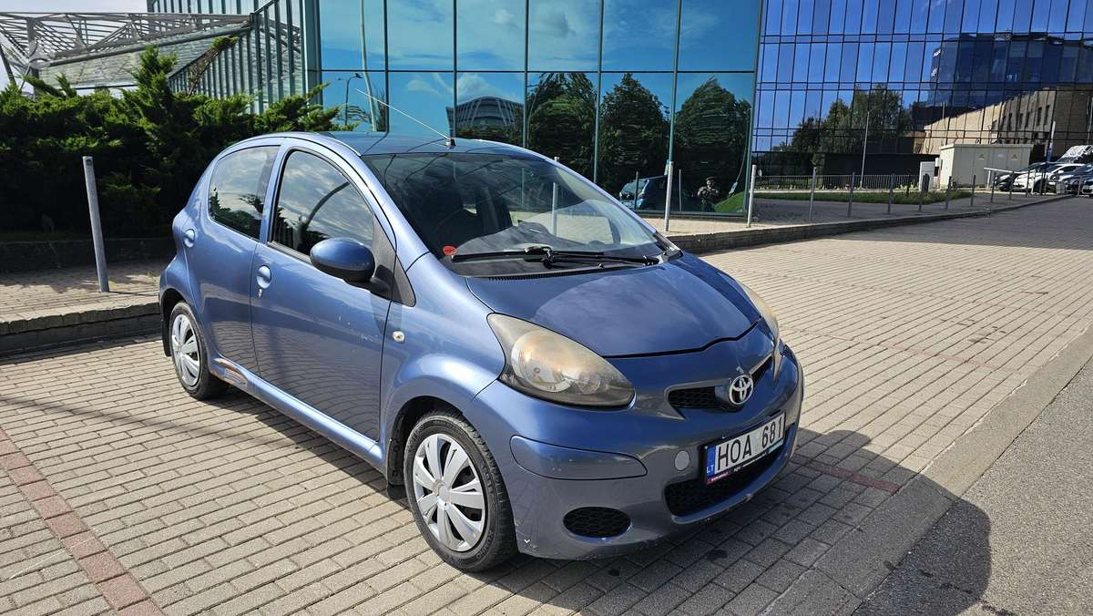 Toyota Aygo, 1.0 l., hatchback