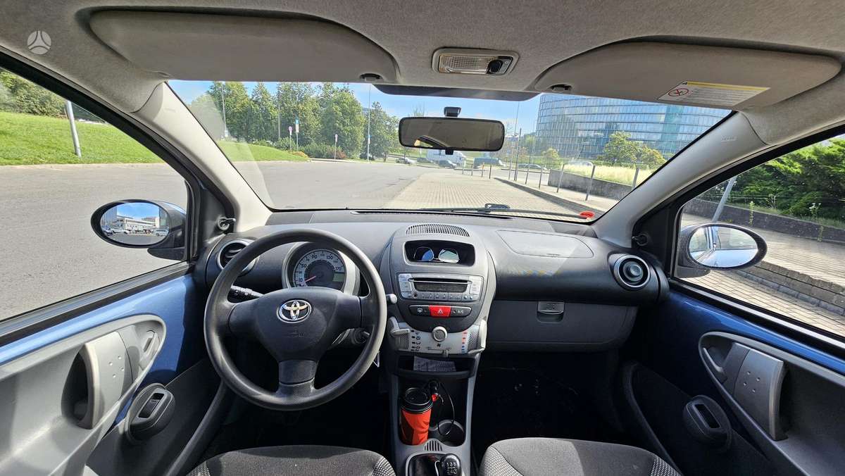 Toyota Aygo, 1.0 l., hatchback