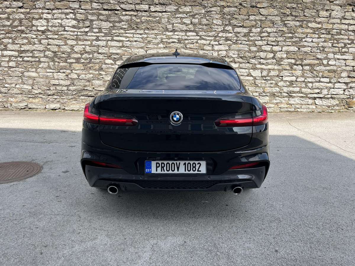 BMW X4, 3.0 l., Седан