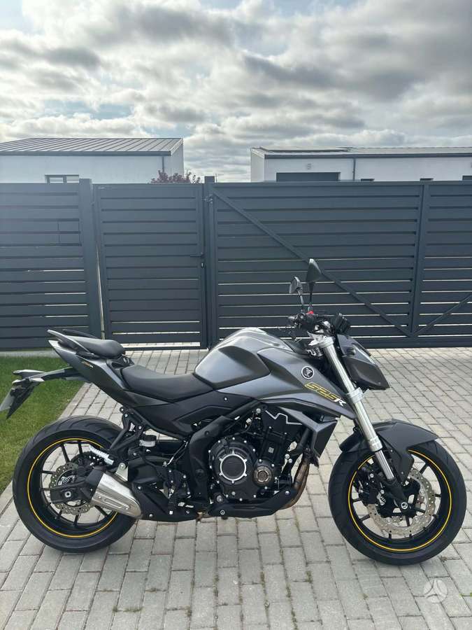 VOGE 500R 500cc, street / classic