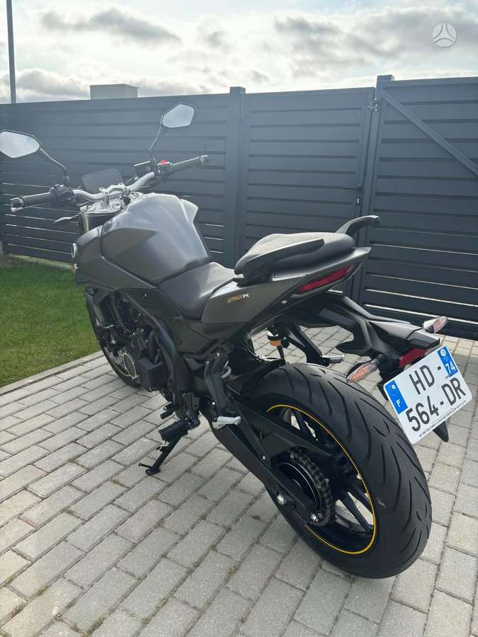 VOGE 500R 500cc, street / classic