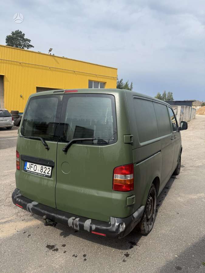 Volkswagen Transporter - 5