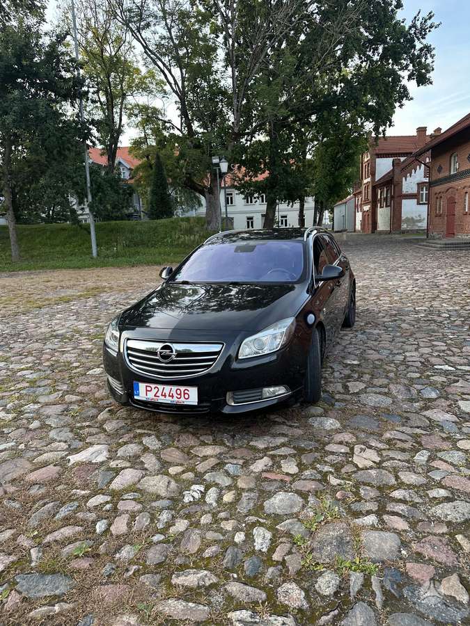 Opel Insignia, 2.0 l., wagon