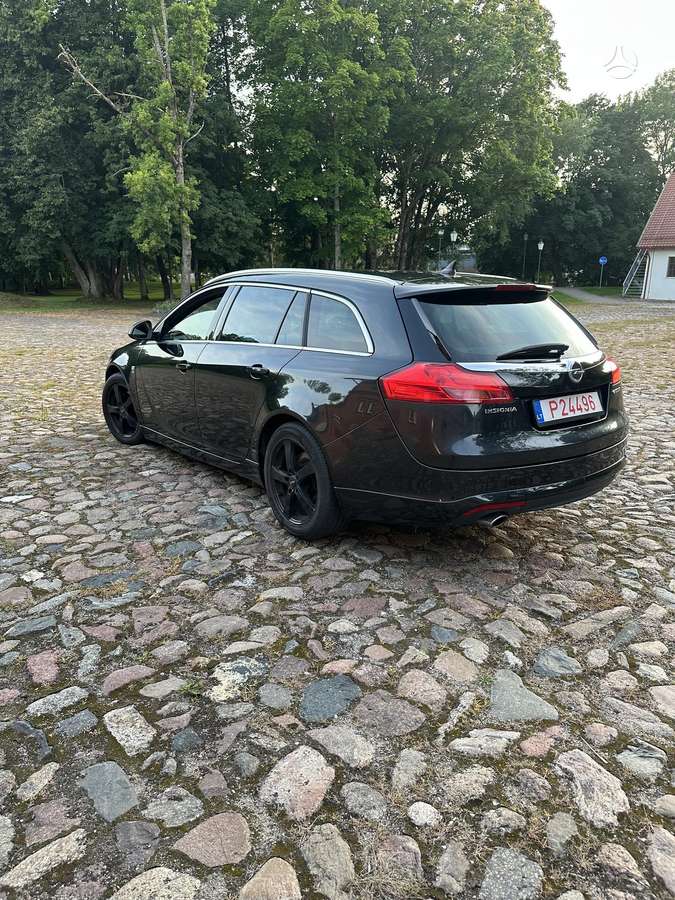 Opel Insignia, 2.0 l., wagon