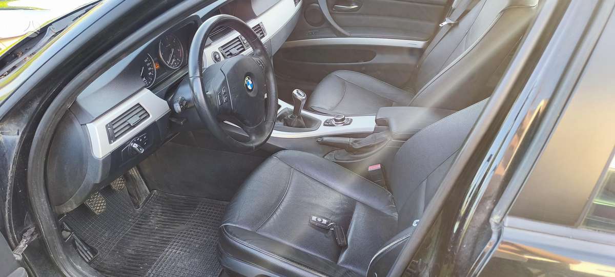 BMW 320, 2.0 l., universalas