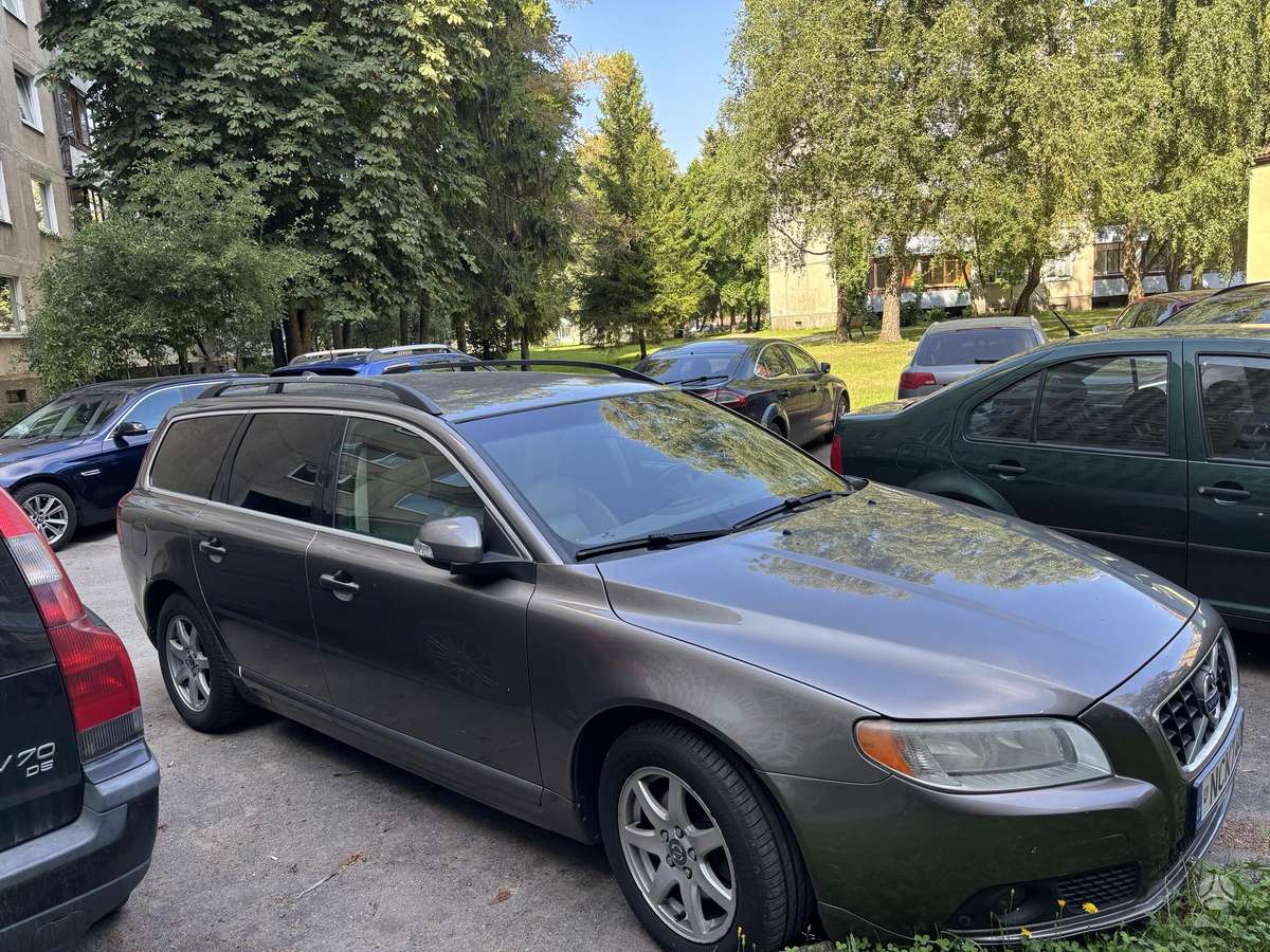 Volvo V70 - 4