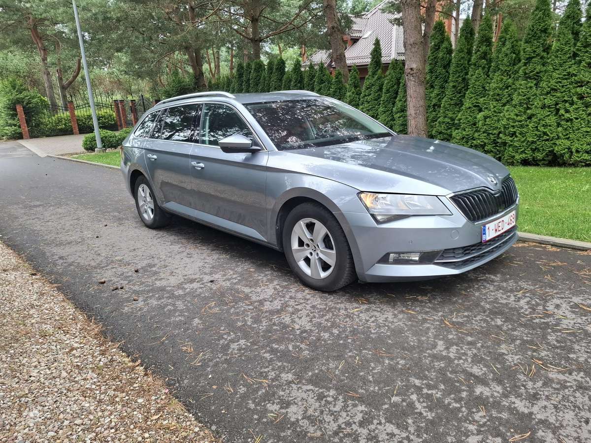 Skoda Superb, 1.6 l., Универсал