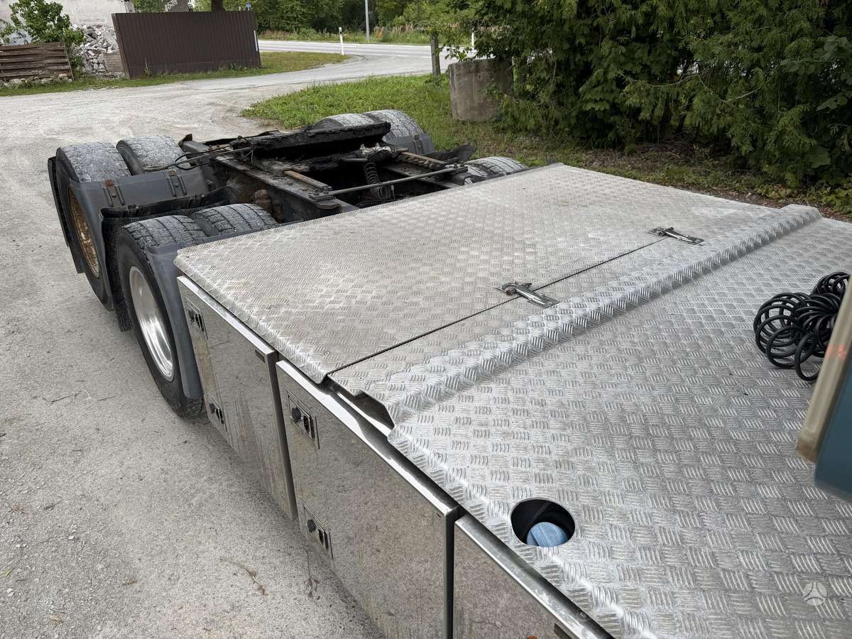 Scania R500 6x2 Manual, double sleeper