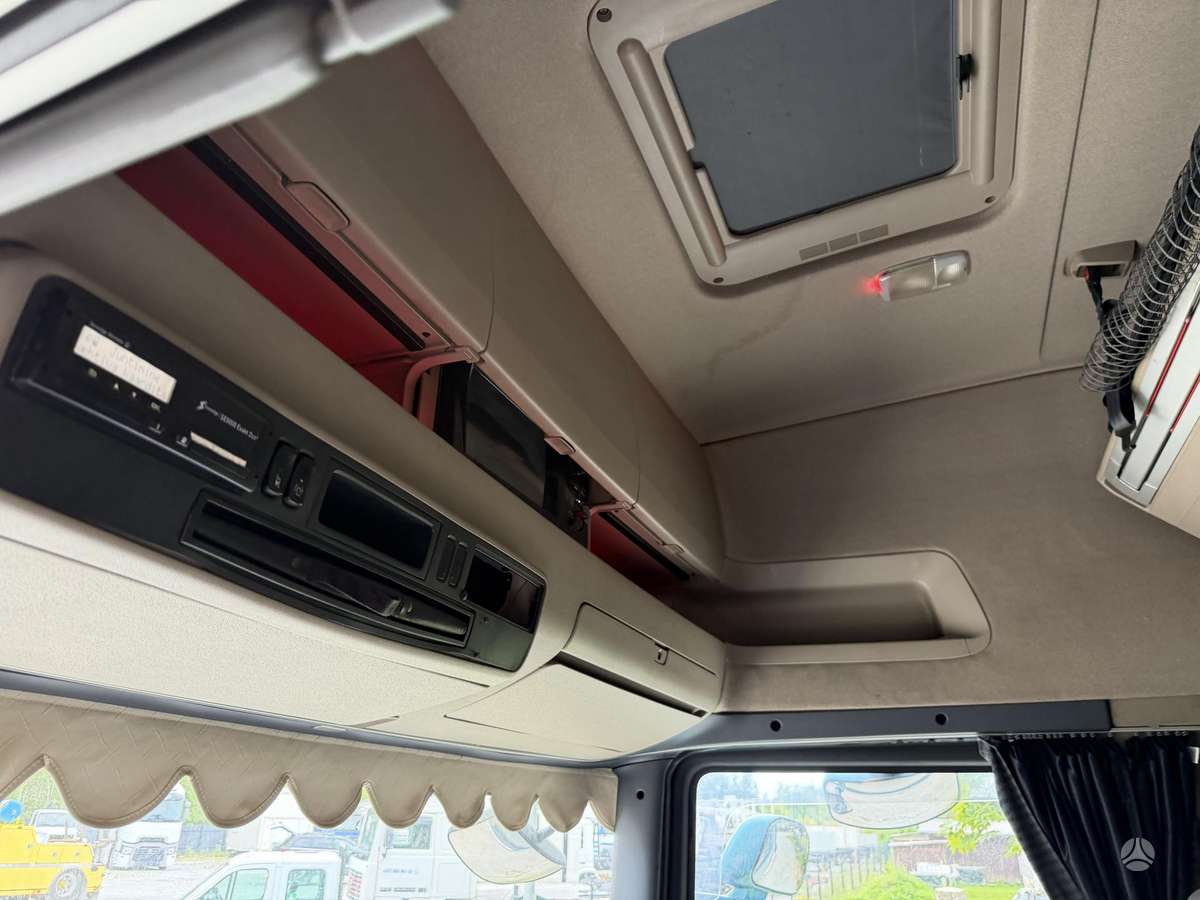Scania R500 6x2 Manual, double sleeper