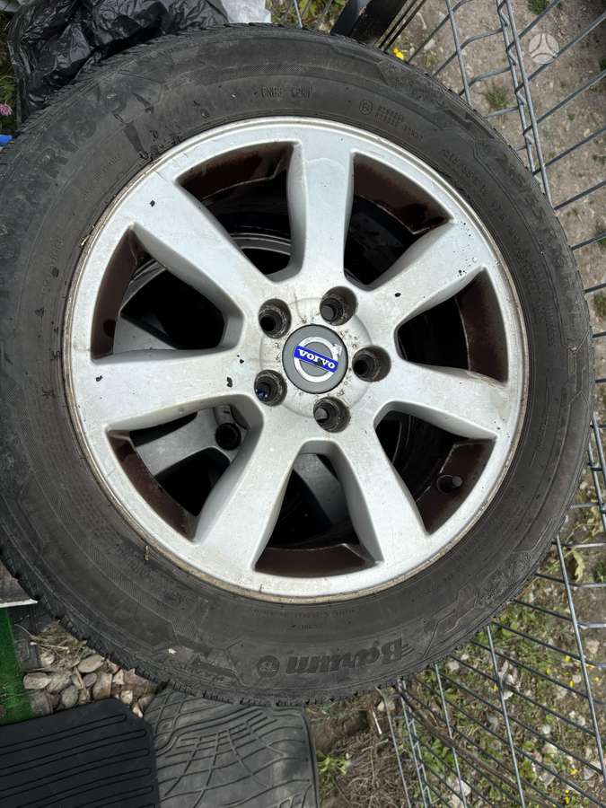 Volvo, lengvojo lydinio, R16