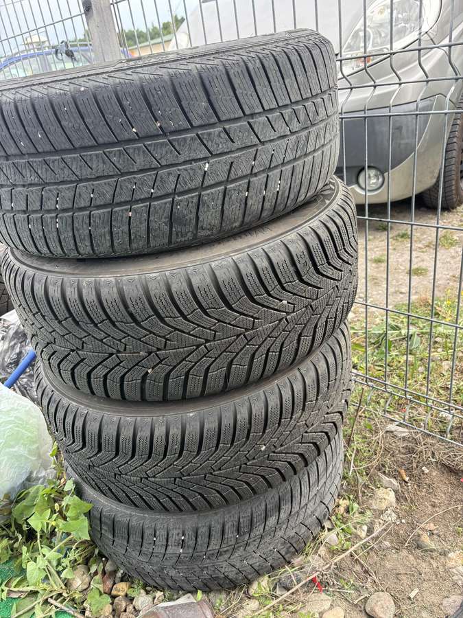 Volvo, lengvojo lydinio, R16
