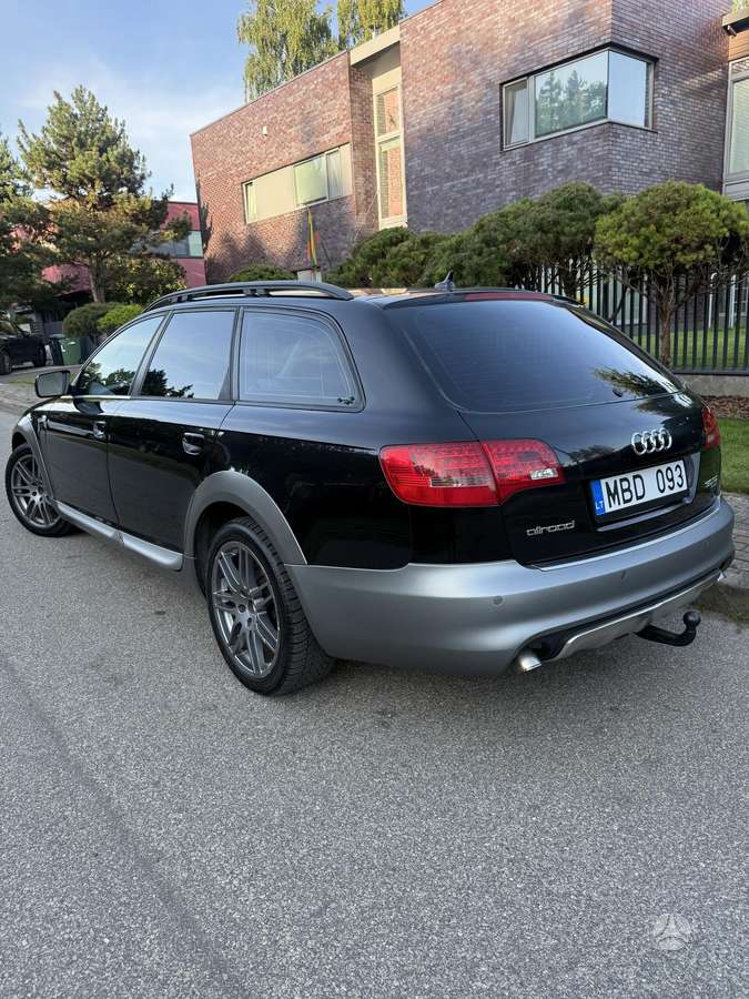 Audi A6 allroad, 3.0 l., Универсал