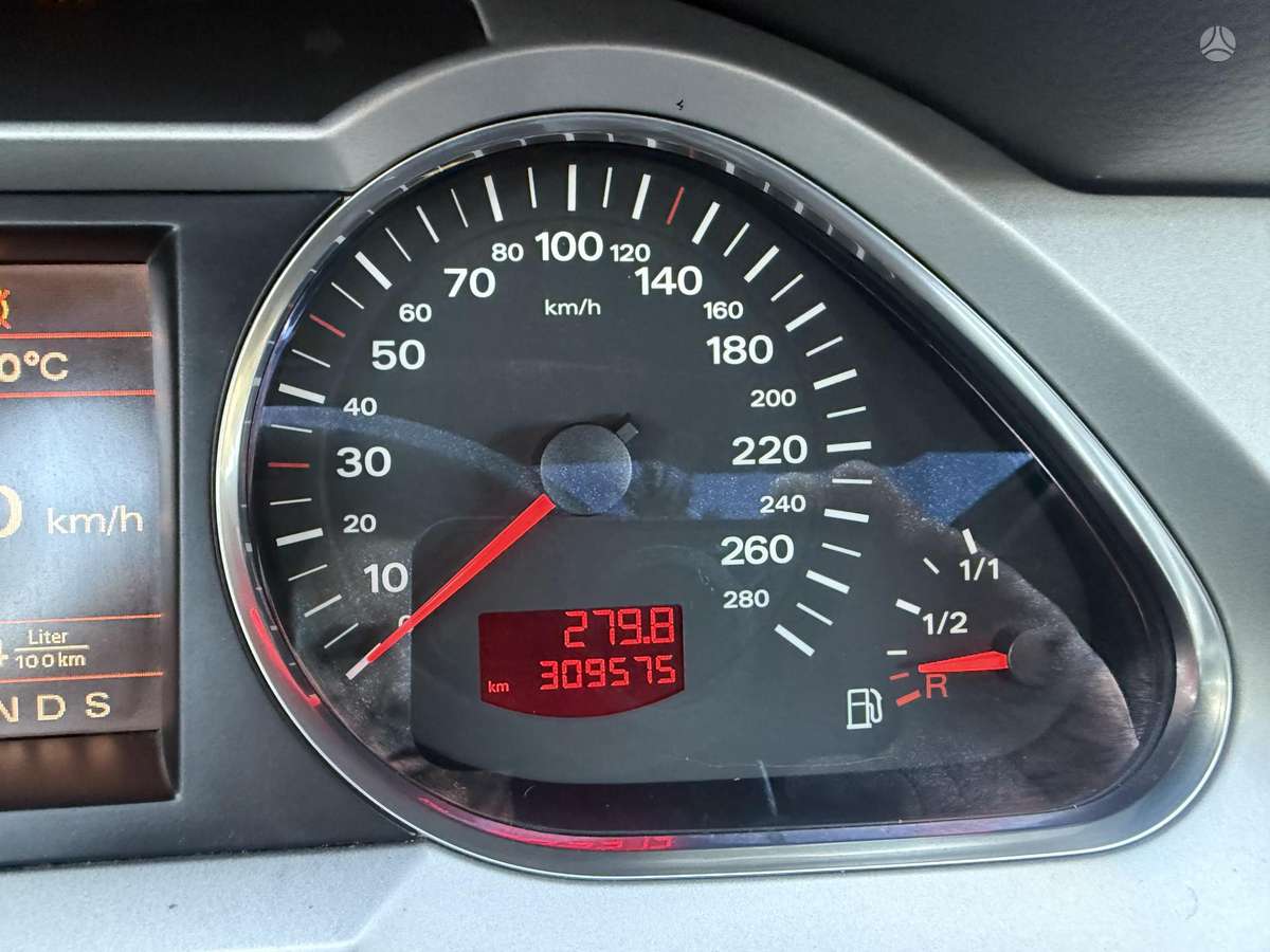Audi A6 allroad, 3.0 l., Универсал