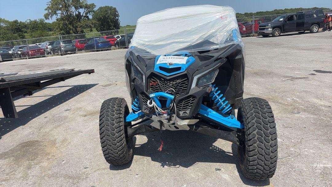 Can-Am Maverick 1000cc, atv / quad