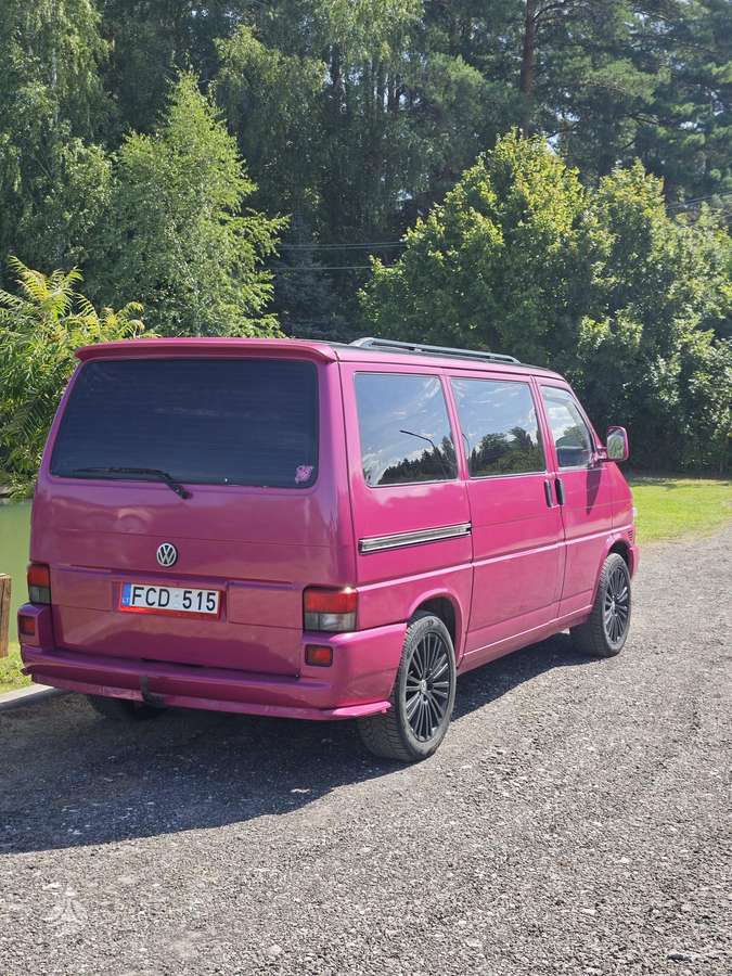 Volkswagen Multivan, 2.5 l., Минивэн