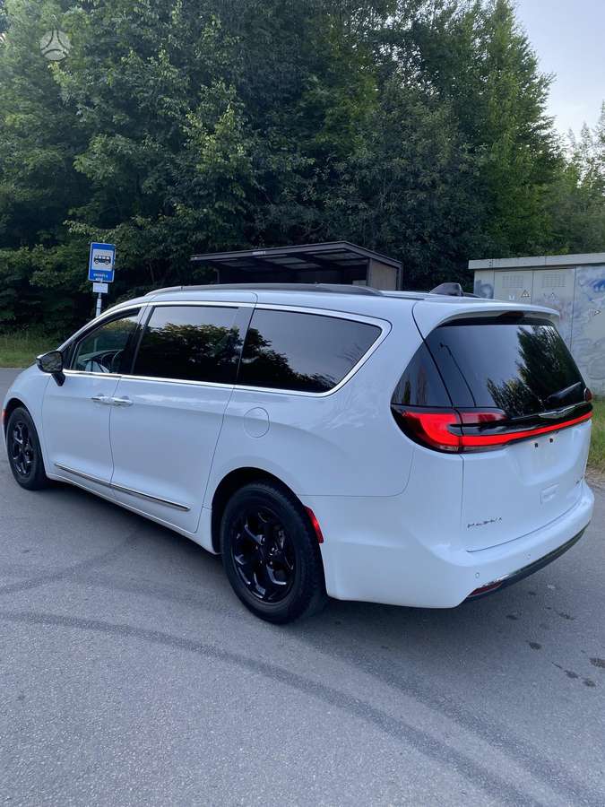 Chrysler Pacifica, 3.6 l., Минивэн