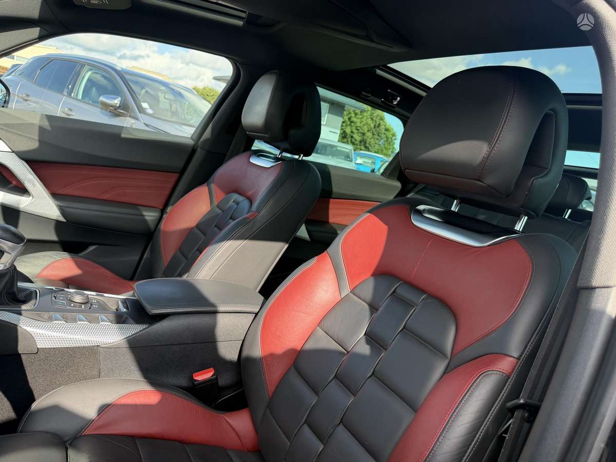Citroen DS5, 2.0 l., Хэтчбек