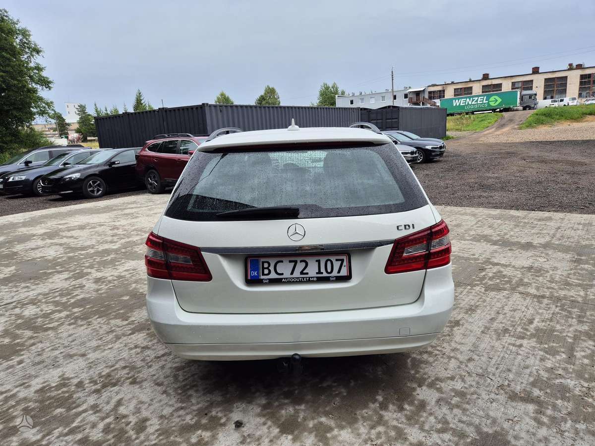 Mercedes-Benz E200, 2.1 l., Универсал