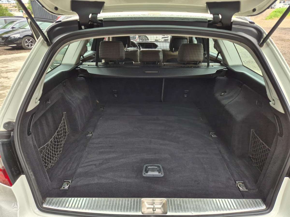 Mercedes-Benz E200, 2.1 l., Универсал