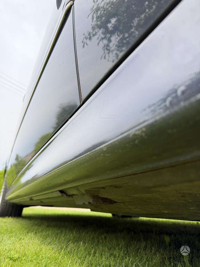 BMW 525, 2.5 l., Седан