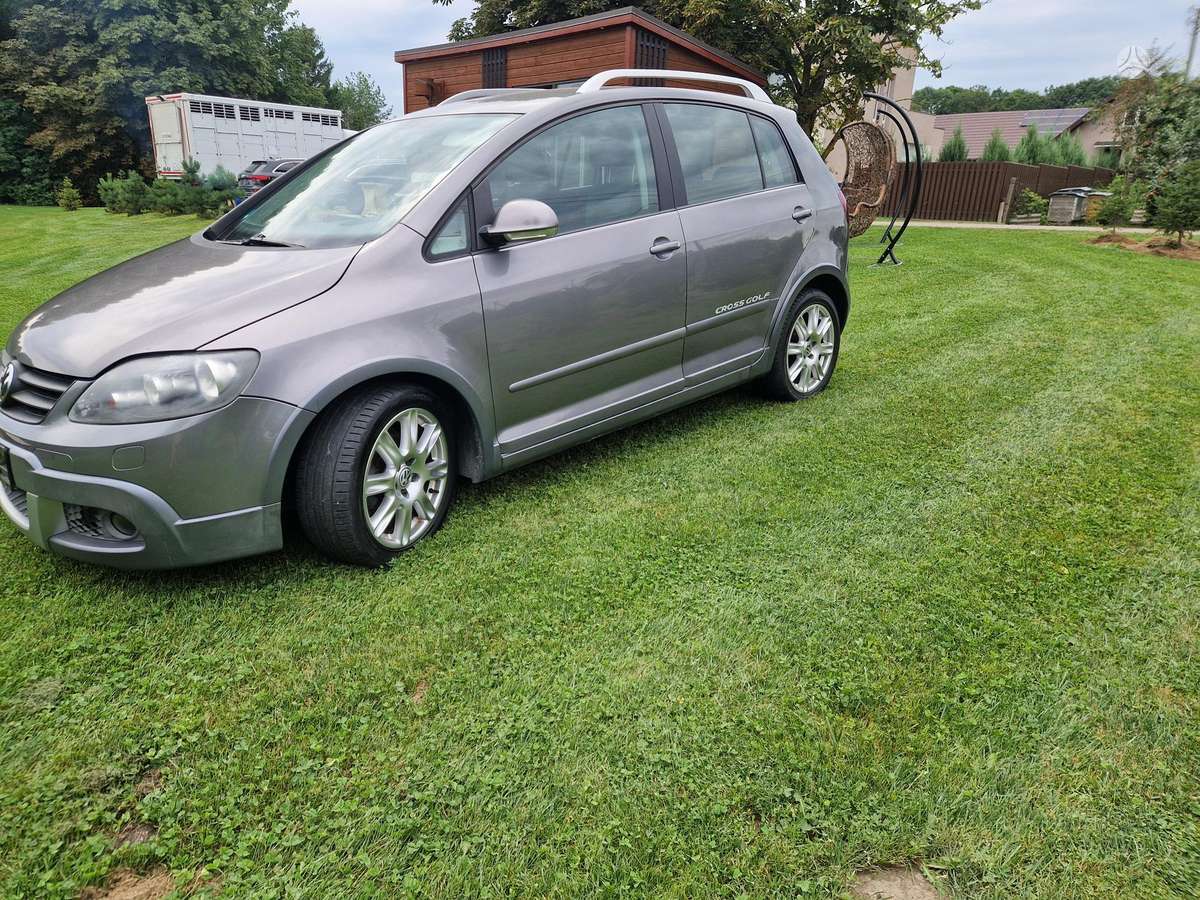 Volkswagen Golf Plus Cross - 3