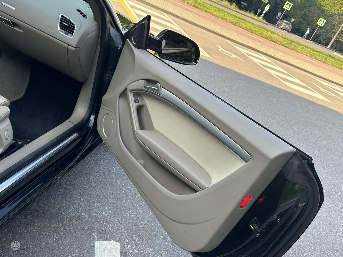 Audi A5, 2.0 l., convertible