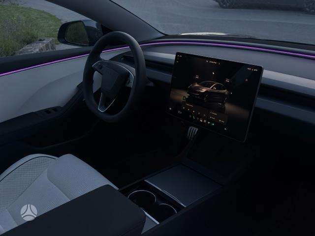 Tesla Model 3, Хэтчбек