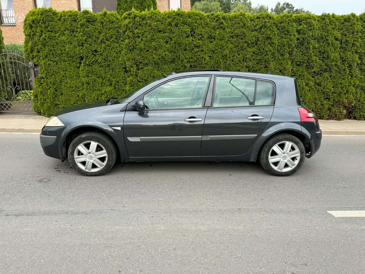 Renault Megane - 5