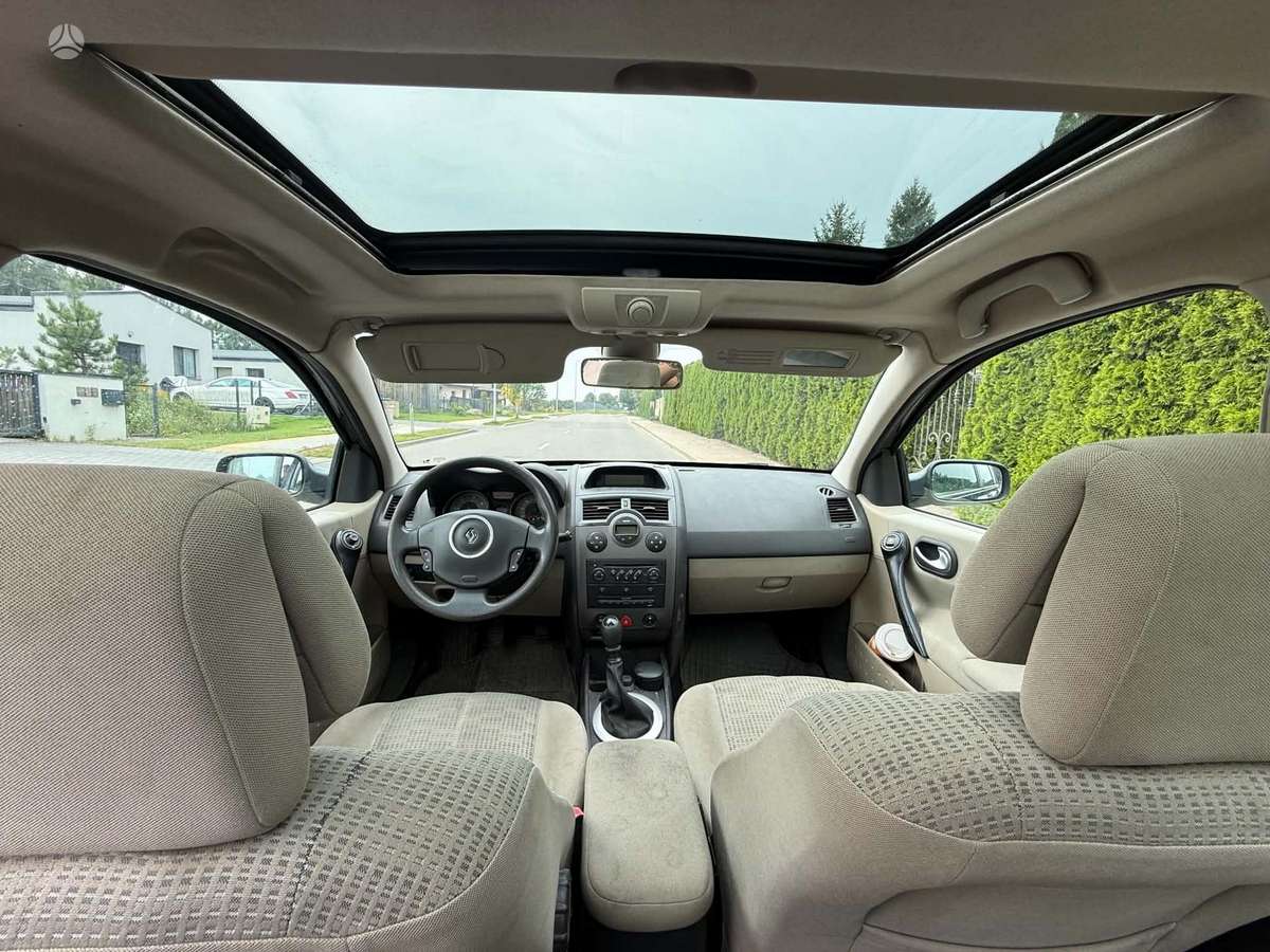 Renault Megane - 7