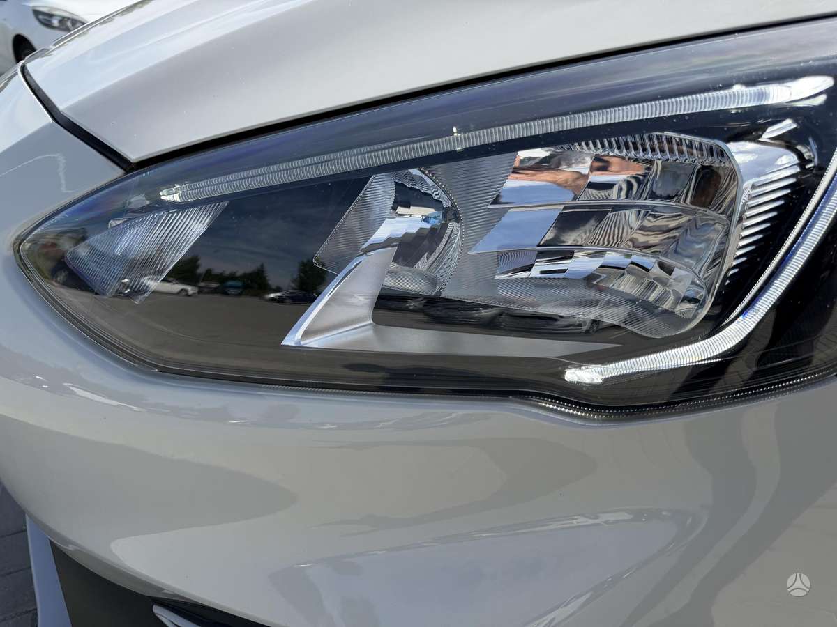 Ford Focus, 1.0 l., Универсал