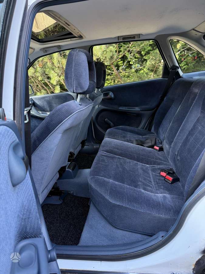 Opel Astra, 1.8 l., hatchback