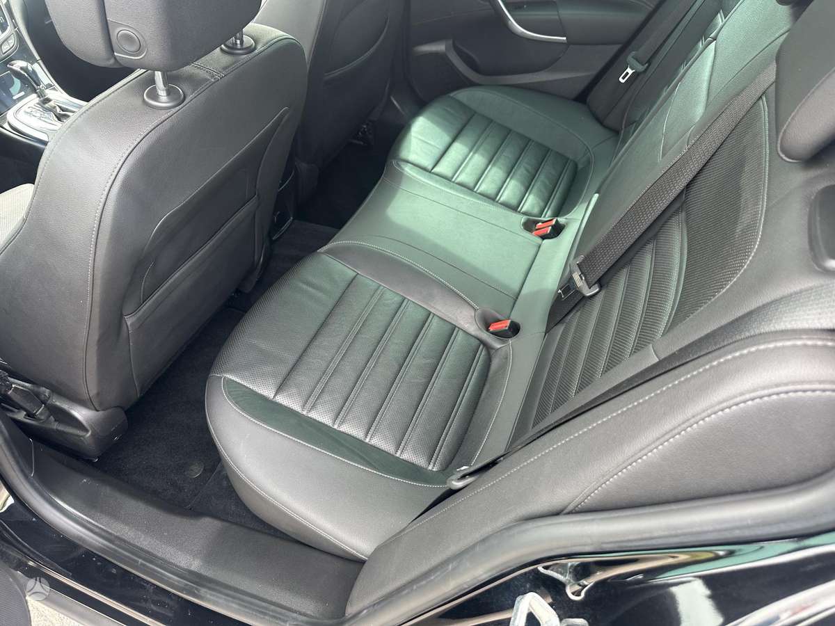 Opel Insignia, 1.6 l., Универсал